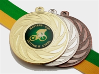 Medalj med idrottsmotiv och text