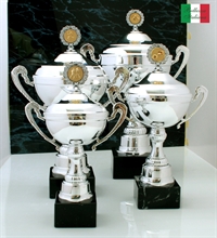 "Silverpokal" San Marino med metallskylt